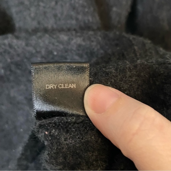 Quinn 100% Cashmere Charcoal Gray Sweater Women's Size M - Picture 4 of 8